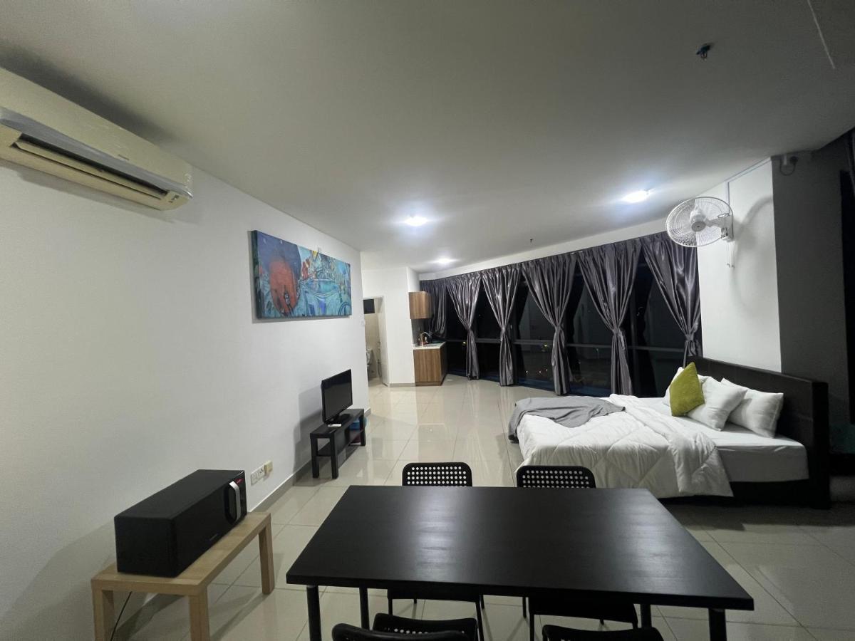Studio Units At Pacific Tower Near Jaya One By Comfyasia 페탈링자야 외부 사진